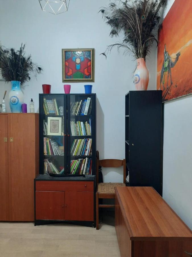 A Room In A Beautiful Apartment In The City Center Milano Eksteriør bilde